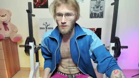 VECTORSTEVEPVT IS OPEN online show from 11, 3, 2025