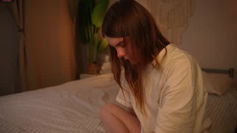 Snapshot of lu__lane chatting on 29, 9, 2025 Lu 3 online show from 29, 9, 2025