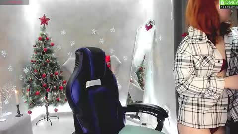 Snapshot of lu_muon chatting on 5, 12, 2025 lu_muon online show from 5, 12, 2025