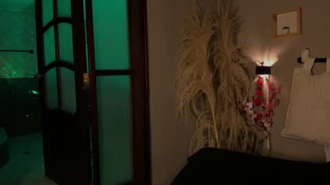 Snapshot of lua_ferch_ chatting on 22, 1, 2025 ---Goys incredible photographs online show from 22, 1, 2025