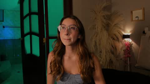 Snapshot of lua_ferch_ chatting on 27, 1, 2025 ---Goys incredible photographs online show from 27, 1, 2025