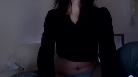 Snapshot of luana789 chatting on 8, 1, 2025 luana online show from 8, 1, 2025