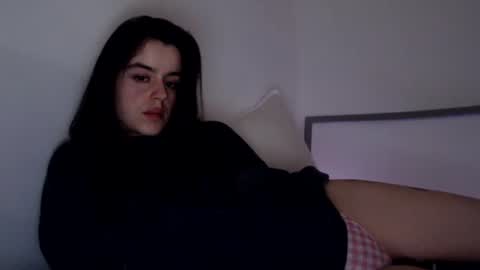 Snapshot of luana789 chatting on 5, 2, 2025 luana online show from 5, 2, 2025