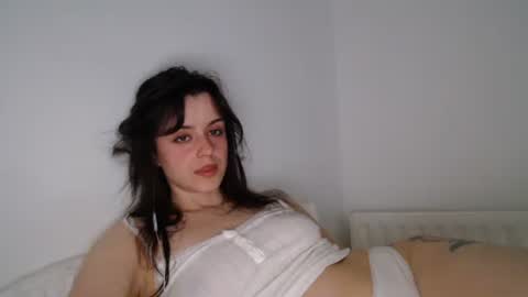 Snapshot of luana789 chatting on 14, 10, 2025 luana online show from 14, 10, 2025