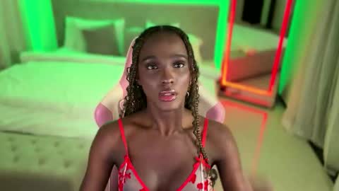 IG luana orq online show from 23, 12, 2025