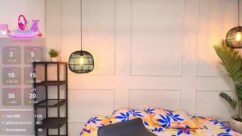 Snapshot of luandy_ chatting on 18, 11, 2025 lUAN online show from 18, 11, 2025