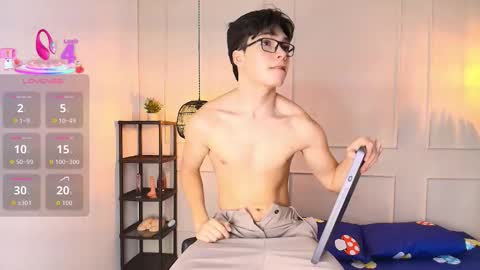 Snapshot of luandy_ chatting on 24, 11, 2025 lUAN online show from 24, 11, 2025