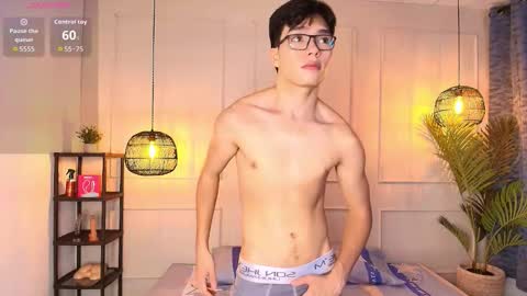 Snapshot of luandy_ chatting on 2, 12, 2025 lUAN online show from 2, 12, 2025