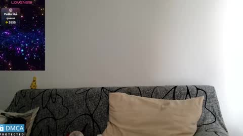 luara_ online show from 25, 3, 2026