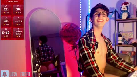 Snapshot of luca_frost chatting on 14, 12, 2025 Luca online show from 14, 12, 2025