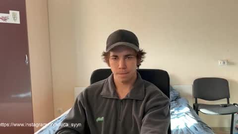 Snapshot of luca_syn chatting on 11, 9, 2025 Luca S online show from 11, 9, 2025