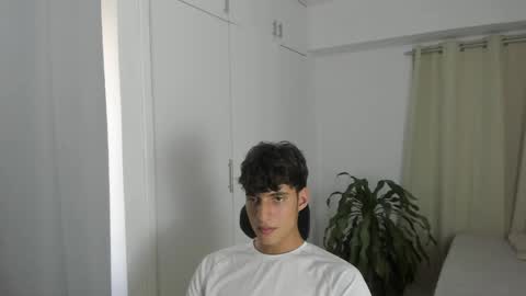 lucacosta19 online show from 7, 5, 2026