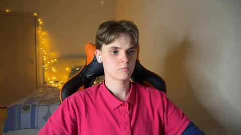 Snapshot of lucas_dany chatting on 17, 2, 2025 Lucas Gill online show from 17, 2, 2025