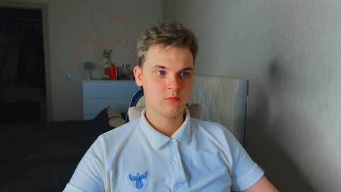 Snapshot of lucas_dany chatting on 14, 12, 2025 Lucas Gill online show from 14, 12, 2025