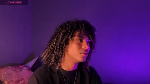 Snapshot of lucas_eevans07 chatting on 20, 12, 2024 online show from 20, 12, 2024