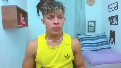 Snapshot of lucas_luxx1 chatting on 14, 10, 2025 Lucas Luxx online show from 14, 10, 2025
