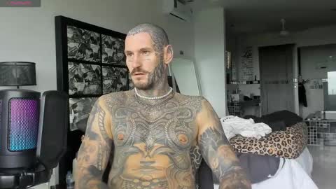 Snapshot of lucasexclusive chatting on 10, 12, 2024 lucasexclusive online show from 10, 12, 2024