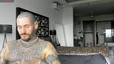 Snapshot of lucasexclusive chatting on 24, 12, 2024 lucasexclusive online show from 24, 12, 2024