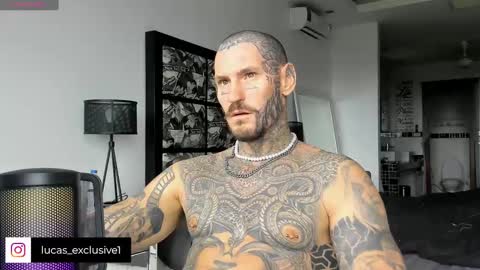 Snapshot of lucasexclusive chatting on 25, 12, 2024 lucasexclusive online show from 25, 12, 2024