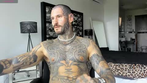 Snapshot of lucasexclusive chatting on 8, 1, 2025 lucasexclusive online show from 8, 1, 2025