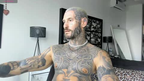 Snapshot of lucasexclusive chatting on 18, 1, 2025 lucasexclusive online show from 18, 1, 2025