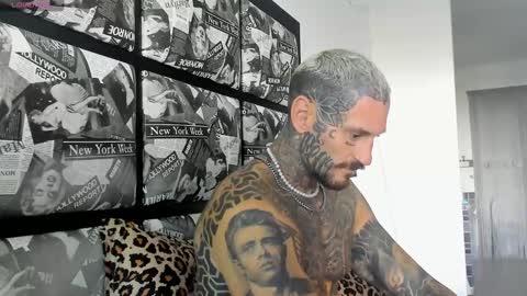 Snapshot of lucasexclusive chatting on 4, 2, 2025 lucasexclusive online show from 4, 2, 2025