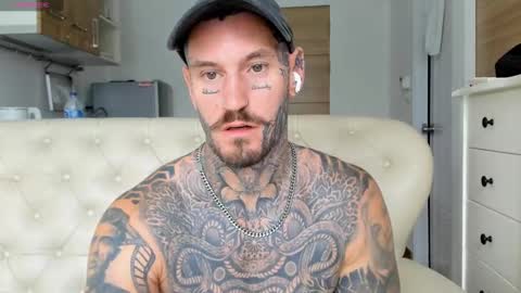 Snapshot of lucasexclusive chatting on 13, 9, 2025 lucasexclusive online show from 13, 9, 2025