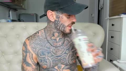 Snapshot of lucasexclusive chatting on 18, 9, 2025 lucasexclusive online show from 18, 9, 2025