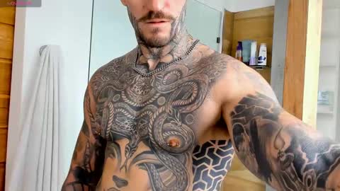 Snapshot of lucasexclusive chatting on 28, 9, 2025 lucasexclusive online show from 28, 9, 2025