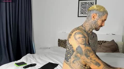 Snapshot of lucasexclusive chatting on 21, 11, 2025 lucasexclusive online show from 21, 11, 2025