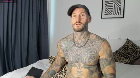 Snapshot of lucasexclusive chatting on 23, 11, 2025 lucasexclusive online show from 23, 11, 2025