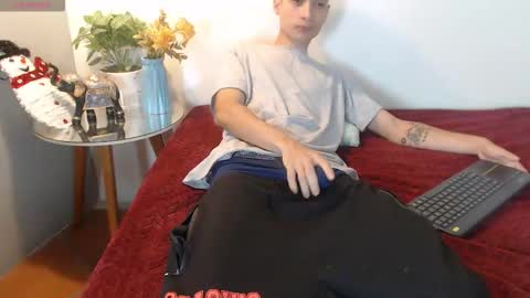 LucassSmith11 online show from 19, 2, 2026