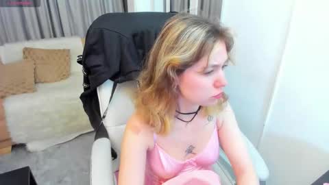 lucia_copper online show from 15, 12, 2025