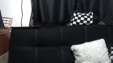 Snapshot of lucia_d_carton chatting on 23, 4, 2026 Lulu DCarton online show from 23, 4, 2026