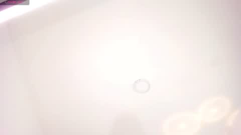 Snapshot of lucia_lee_ chatting on 20, 6, 2026 Lucia online show from 20, 6, 2026