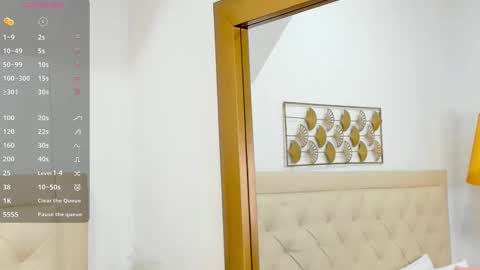 Snapshot of lucia_lorenz chatting on 14, 12, 2025 lucia_lorenz online show from 14, 12, 2025