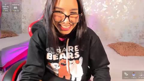 Snapshot of lucia_oregon chatting on 1, 11, 2025 L U C I A online show from 1, 11, 2025