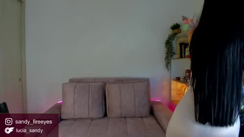Snapshot of lucia_sandy chatting on 3, 12, 2024 Lu Intagramsandy fireeyes online show from 3, 12, 2024