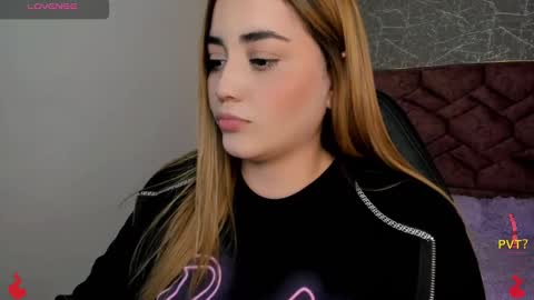 Snapshot of lucia_star_ chatting on 13, 1, 2025 lucia star online show from 13, 1, 2025