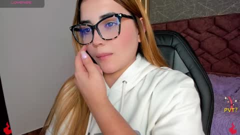 Snapshot of lucia_star_ chatting on 21, 1, 2025 lucia star online show from 21, 1, 2025