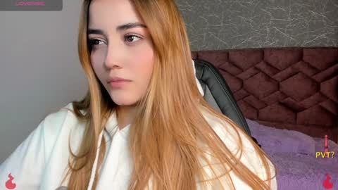 Snapshot of lucia_star_ chatting on 28, 1, 2025 lucia star online show from 28, 1, 2025