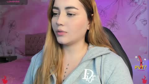 Snapshot of lucia_star_ chatting on 11, 2, 2025 lucia star online show from 11, 2, 2025