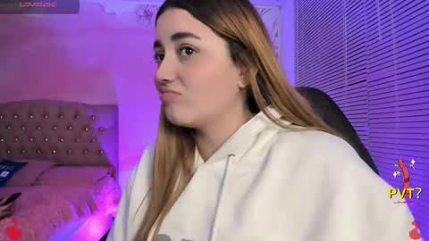 Snapshot of lucia_star_ chatting on 18, 2, 2025 lucia star online show from 18, 2, 2025