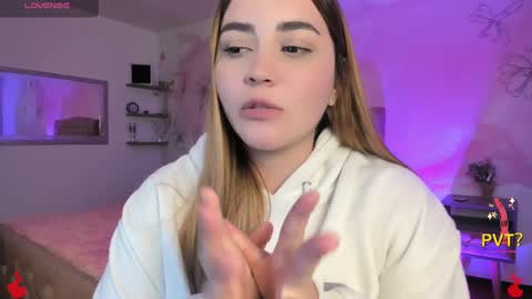 Snapshot of lucia_star_ chatting on 18, 2, 2025 lucia star online show from 18, 2, 2025