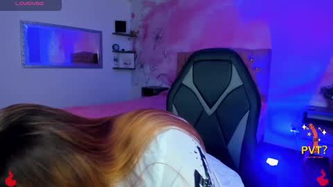 Snapshot of lucia_star_ chatting on 5, 3, 2025 lucia star online show from 5, 3, 2025