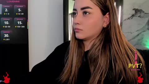 Snapshot of lucia_star_ chatting on 12, 9, 2025 lucia star online show from 12, 9, 2025