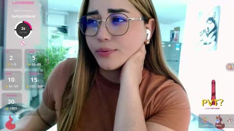 Snapshot of lucia_star_ chatting on 26, 11, 2025 lucia star online show from 26, 11, 2025