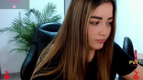 lucia star  online show from 4, 3, 2026