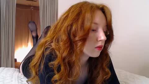 Lucia online show from 4, 3, 2025