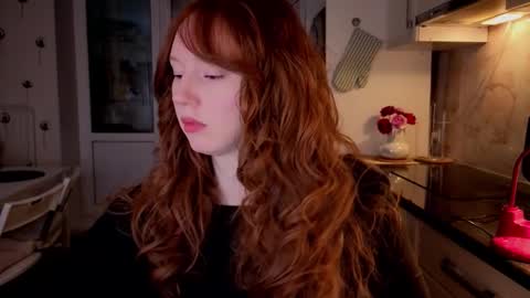 Snapshot of luciacoy chatting on 28, 11, 2025 Lucia online show from 28, 11, 2025